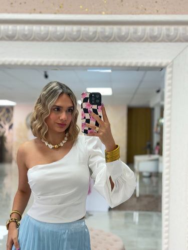 Samma Satin top