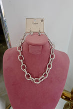 Load image into Gallery viewer, Collar Statement Chain