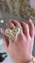 Load image into Gallery viewer, Big Heart Ring