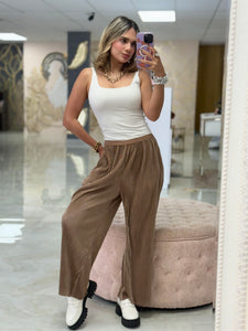 Almenia pants