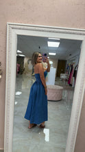 Load image into Gallery viewer, Off shoulder denim dress