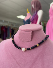 Load image into Gallery viewer, Onyx Necklace