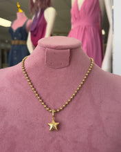 Load image into Gallery viewer, Star necklace