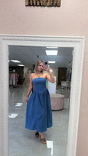 Load image into Gallery viewer, Off shoulder denim dress