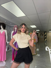 Load image into Gallery viewer, Butter yellow top