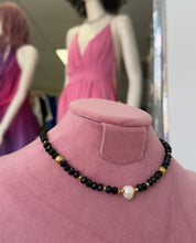 Load image into Gallery viewer, Onyx Necklace