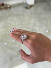 Load image into Gallery viewer, Diamante  ring