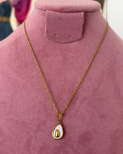 Load image into Gallery viewer, Aguacate collar